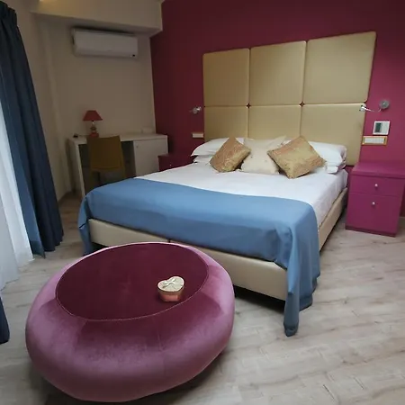 Hotel Tango Rome